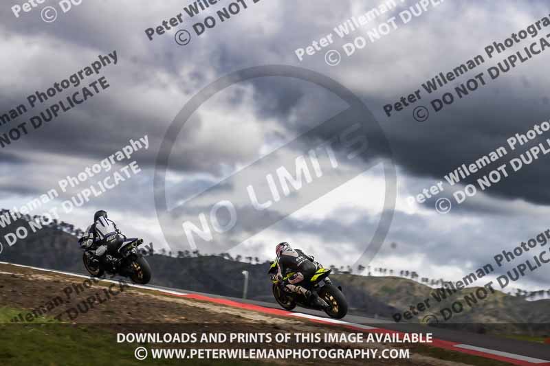 cadwell no limits trackday;cadwell park;cadwell park photographs;cadwell trackday photographs;enduro digital images;event digital images;eventdigitalimages;navarra;no limits trackdays;peter wileman photography;racing digital images;trackday digital images;trackday photos